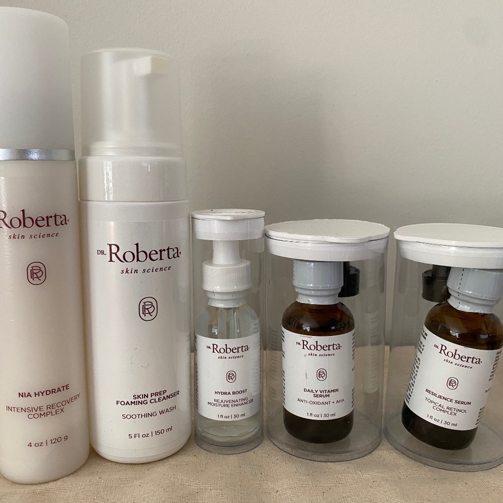Dr. Roberta Skin Science Set